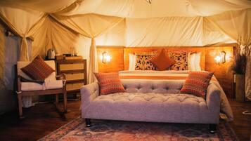 Glamping Abing | 1 Schlafzimmer, Schreibtisch, Bettwäsche