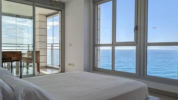 3 camere, una scrivania, ferro/asse da stiro, Wi-Fi