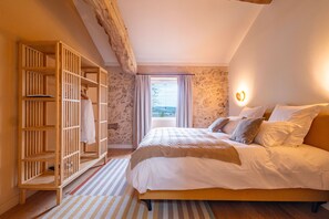 4 Schlafzimmer, Bügeleisen/Bügelbrett, Reisekinderbett, kostenloses WLAN