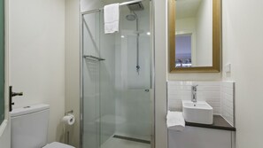 Bathroom - Shamrock 1 - Mt Hotham (Hotham Heights)