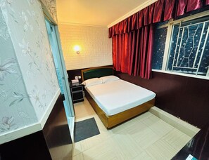 Free WiFi - Tai Tung Hostel (Kowloon)