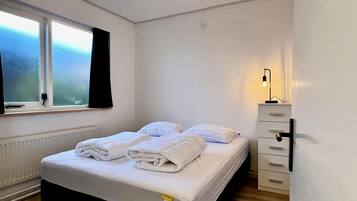 2 bedrooms, free WiFi