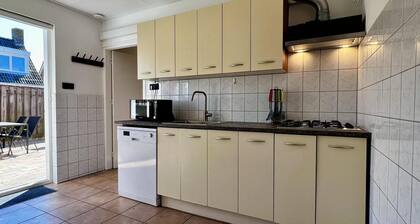 Ideal for a family vacation, close to the beach and dunes