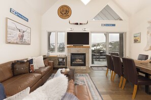 TV, fireplace - Book a Holiday Getaway Today! Ski-in, Ski-out Townhome with Private Hot Tub (Big Sky)