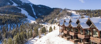 Ski-in, Ski-out Townhome with Private Hot Tub