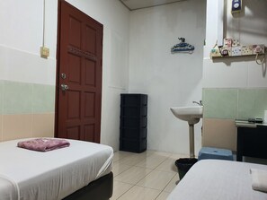 Suite superior | 1 dormitorio, espacio para trabajar con un portátil, wifi gratis