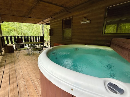 Terrace/patio. Briar Creek-Clean/Affordable Getaway