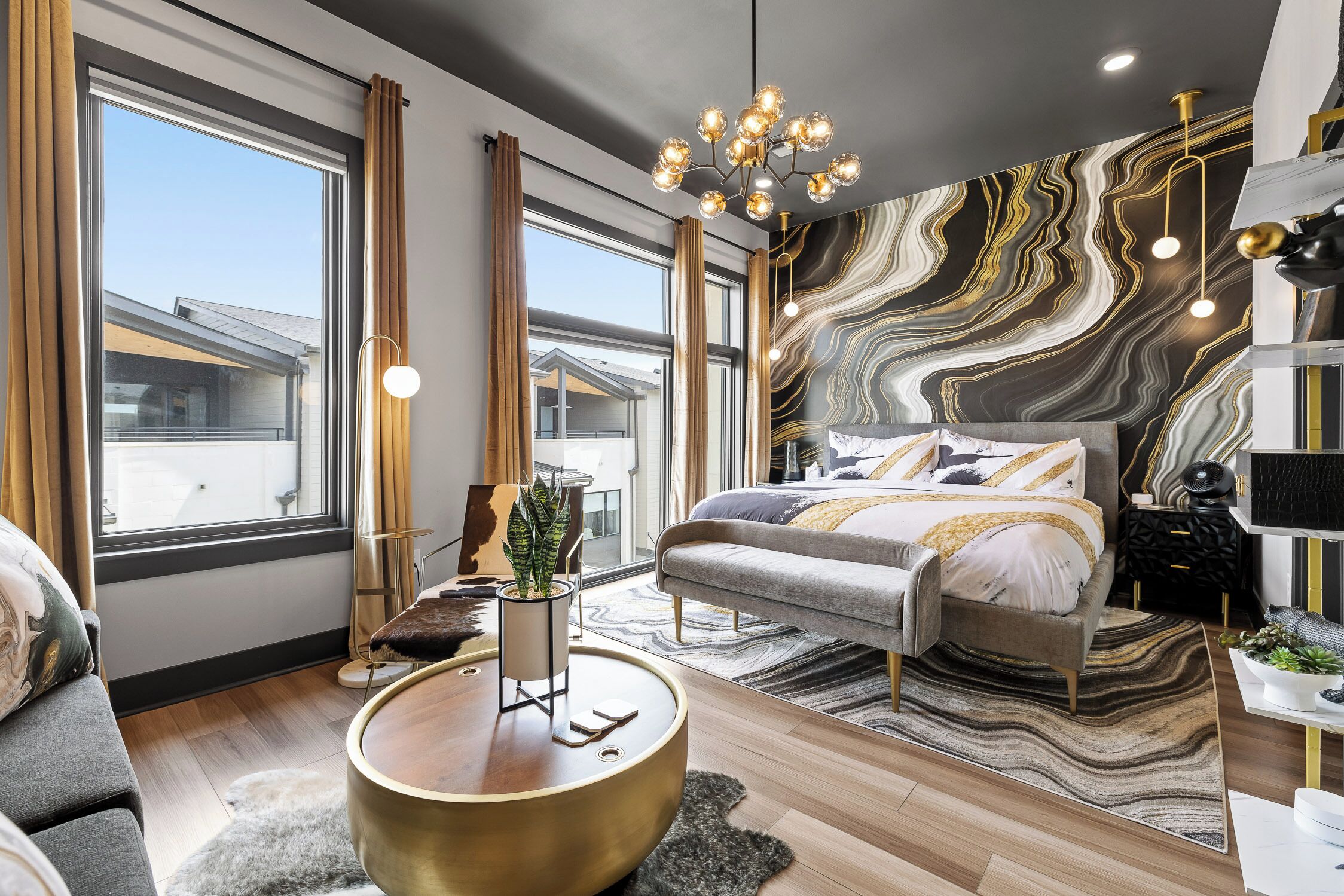 3 bedrooms, iron/ironing board, travel crib, free WiFi