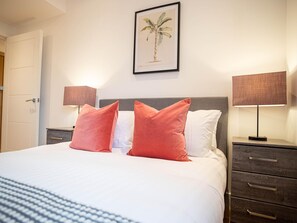 Apartment | 1 bedroom - One Bed - Queensmere Shopping Centre by Belvilla (Slough)