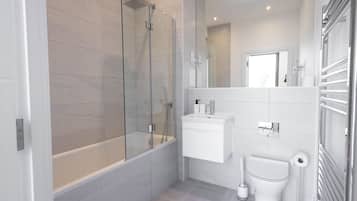 Apartment | Bathroom