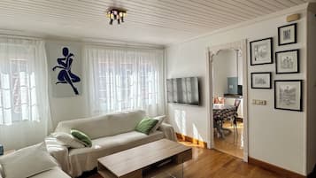 Smart-tv en een open haard