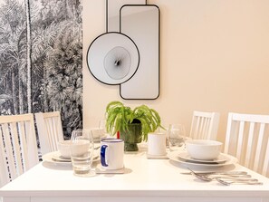 Apartment | Dining - Explore Granary Square Two Bedroom by Belvilla (London)
