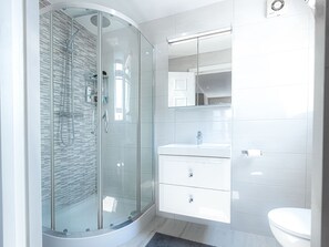 Apartment | Badezimmer