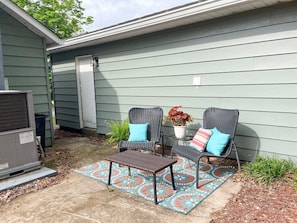 Terrace/patio - Niche on Main ~Walk to the Square! (Mountain View)