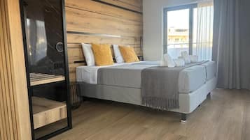 Habitación familiar | 1 dormitorio, sistema de insonorización, wifi gratis y ropa de cama