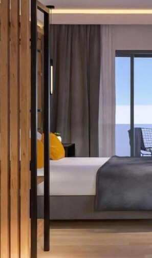 Un dormitorio moderno con una cama grande, cortinas oscuras y vista al cielo.