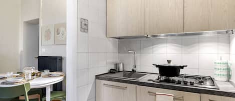 อพาร์ทเมนท์สำหรับครอบครัว, หลายห้องนอน (Casa Enza) | ครัวส่วนตัว | ตู้เย็น, เตาอบ, เตาประกอบอาหาร, เครื่องล้างจาน