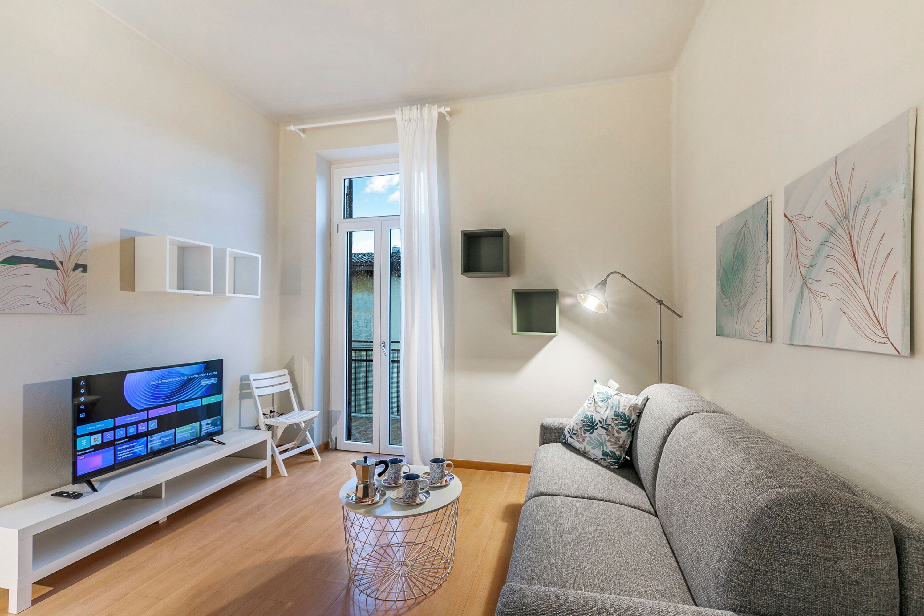 TV connectée de 21 pouces avec chaînes par câble