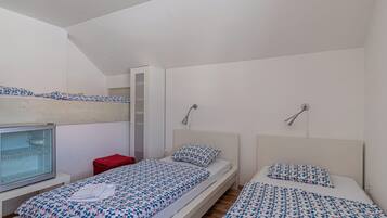 Family Studio (Lavrič Hideaway Room 5) | 1 bedroom, free WiFi, bed sheets