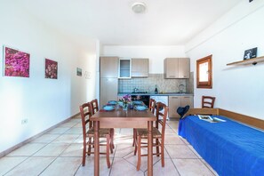 Appartement Familial, plusieurs chambres (Monte Majore 16/B) | Cuisine privée