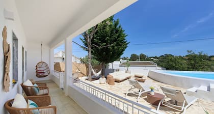 Fabulous 4-bedroom villa in Moncarapacho