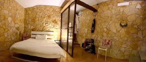 1 Schlafzimmer, Bügeleisen/Bügelbrett, kostenloses WLAN, Bettwäsche