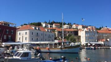 Apartemen (Two Bedroom Apartment with Balcony) | Pemandangan dari udara