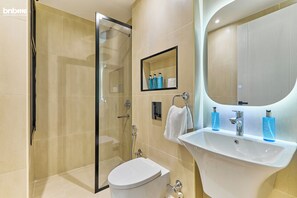 Apartamento, 3 habitaciones, cocina | Baño | Toallas