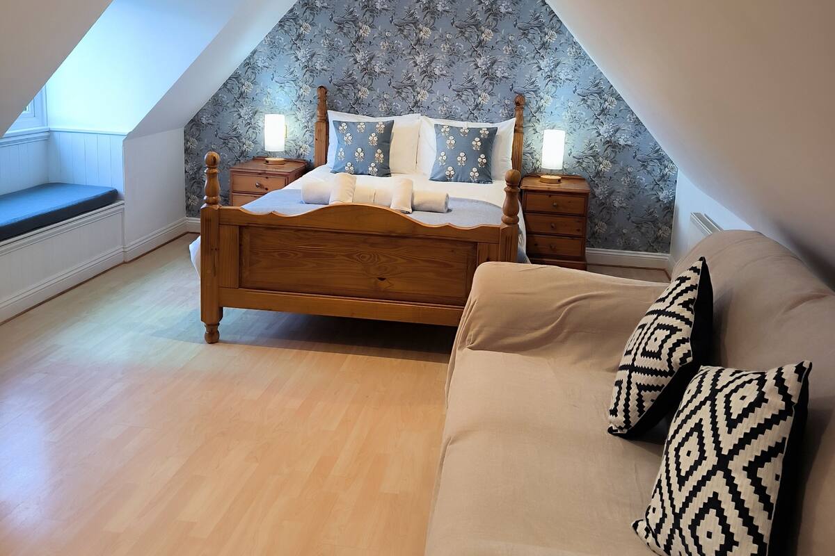 Superior Double Room, Ensuite, Garden View (5) | Free WiFi