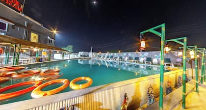 HOTEL NATRAJ & RESORT