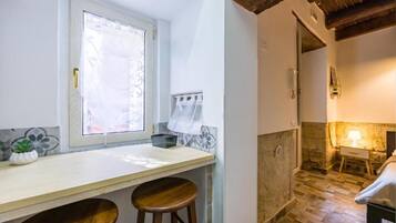 Deluxe-Apartment | 1 Schlafzimmer, Schreibtisch, schallisolierte Zimmer, kostenloses WLAN