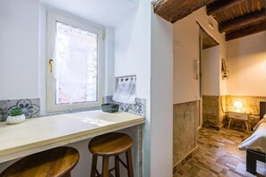 Leilighet – deluxe | 1 soverom, skrivebord, lydisolert og wi-fi (inkludert)