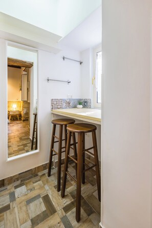 Deluxe Apartment | 1 bedroom, desk, soundproofing, free WiFi - Antica Napoli Cristo Velato (Naples)