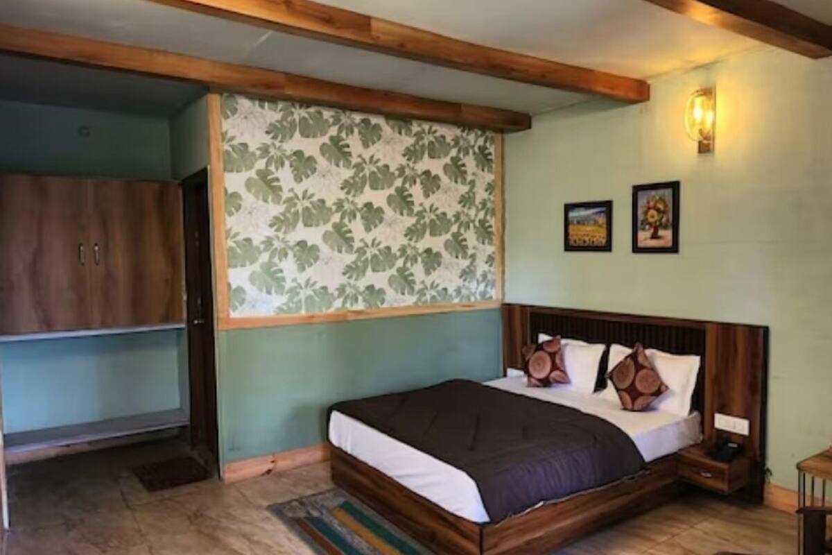Deluxe Room | 1 bedroom, soundproofing, free WiFi