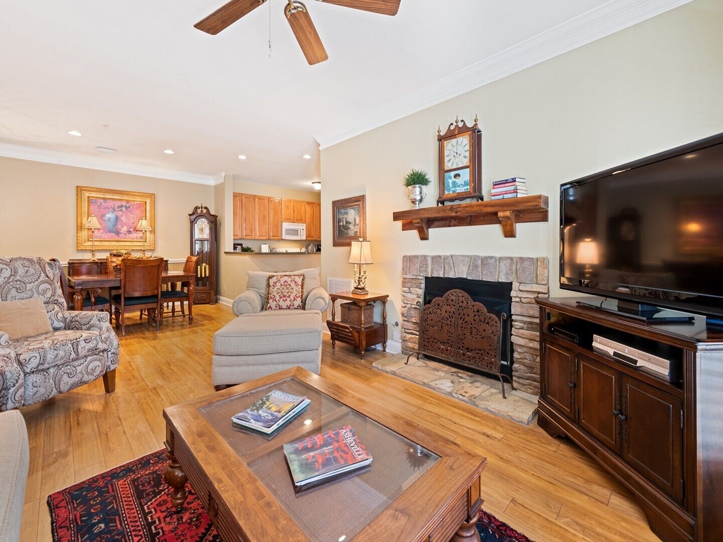 2's an Eagle - 2BR, 2BA Condo Golf & Mountain View
