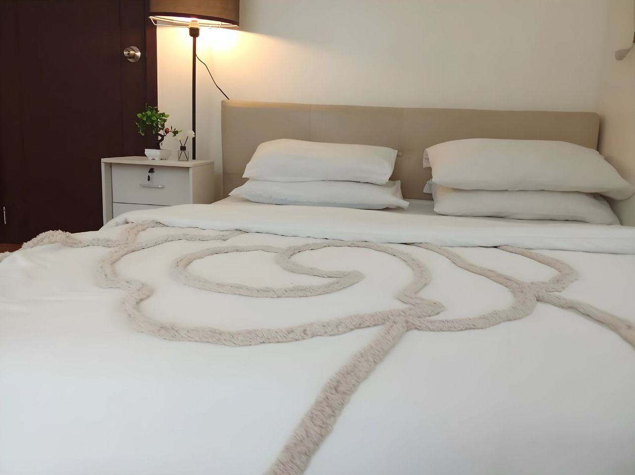 2 habitaciones, ropa de cama de alta calidad y cubrecamas 