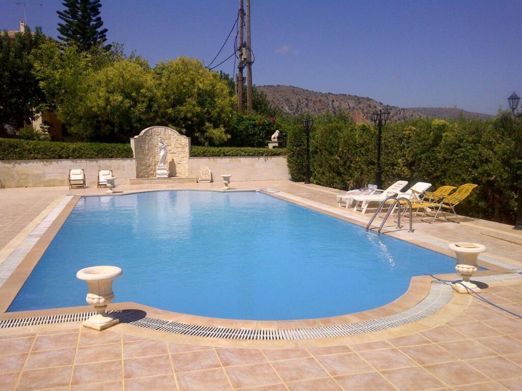 House | 7 bedrooms, soundproofing, high-speed internet