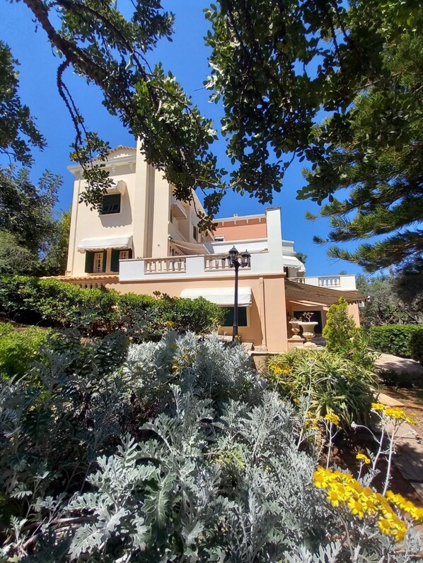 7 bedrooms, soundproofing, Internet - Palazzo Reale Superior Villa (Hersonissos)