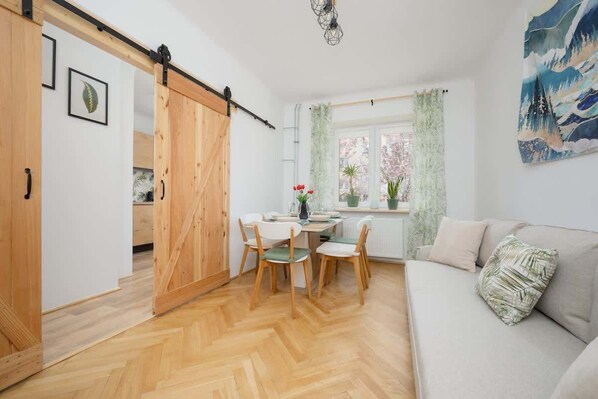 TV - Franciszkańska 4A | Warszawa | Cozy Apartment | WiFi (Warszawa)