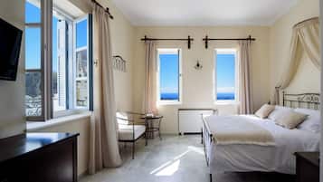 Superior Room, Sea View | Free WiFi, bed sheets