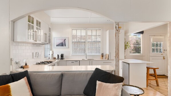 TV connectée, cheminée