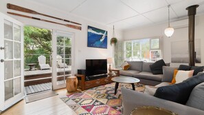 TV connectée, cheminée