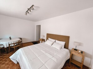 1 chambre, Wi-Fi gratuit, draps fournis