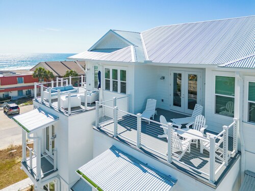 New Luxury Beach Home with Private Pool