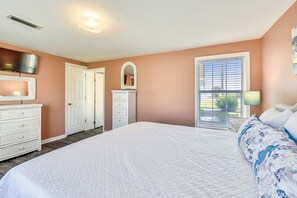 4 Schlafzimmer, Bügeleisen/Bügelbrett, WLAN, Bettwäsche