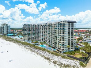 Exterior - Beautiful Fully Renovated Condo (Panama City Beach)