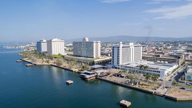 Apartment | Exterior - Immaculate 1-bed Apartment in Kingston 14 (Kingston)