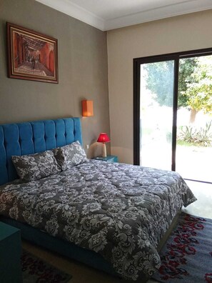 3 soverom, safe på rommet, strykejern/-brett og wi-fi