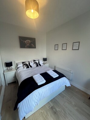 Apartment | 2 bedrooms, iron/ironing board, free WiFi, bed sheets - Newly Renovated 2-bed Apartment in Peterhead (Peterhead)
