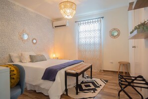 3 Schlafzimmer, Schreibtisch, Bügeleisen/Bügelbrett, kostenloses WLAN